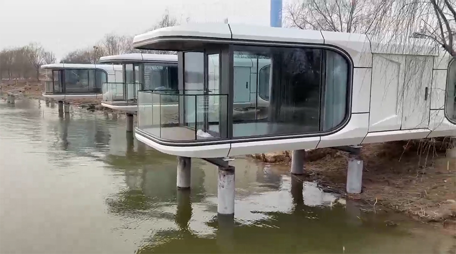 Capsule House