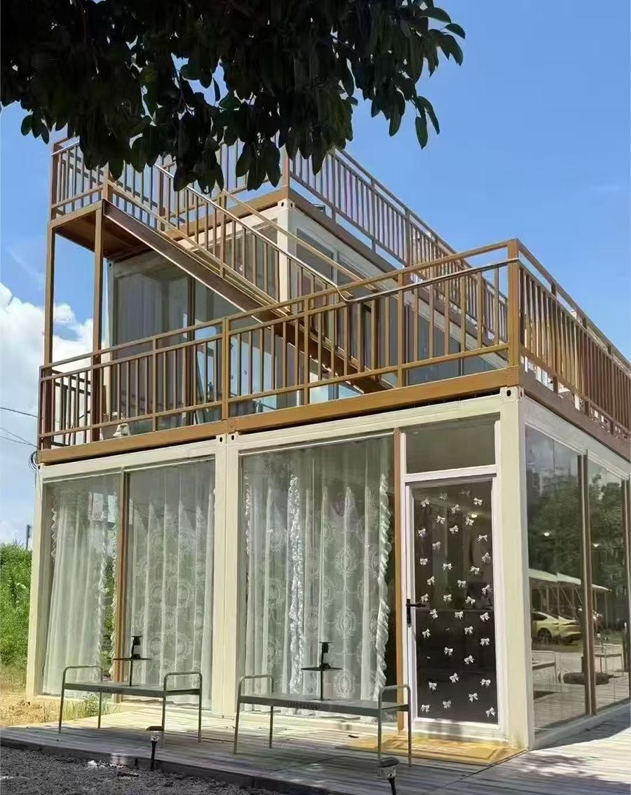 Clothing container house 
