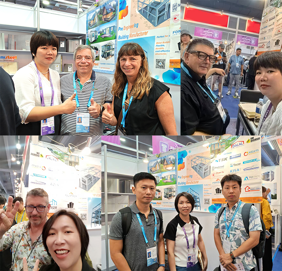 Group photo at the Canton Fair Group photo at the Canton Fair