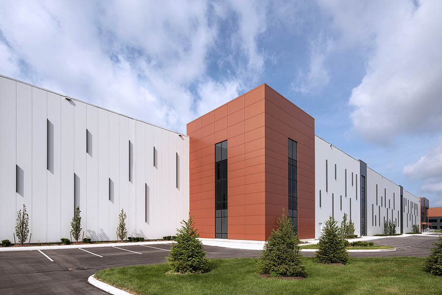 Sandwich panels building